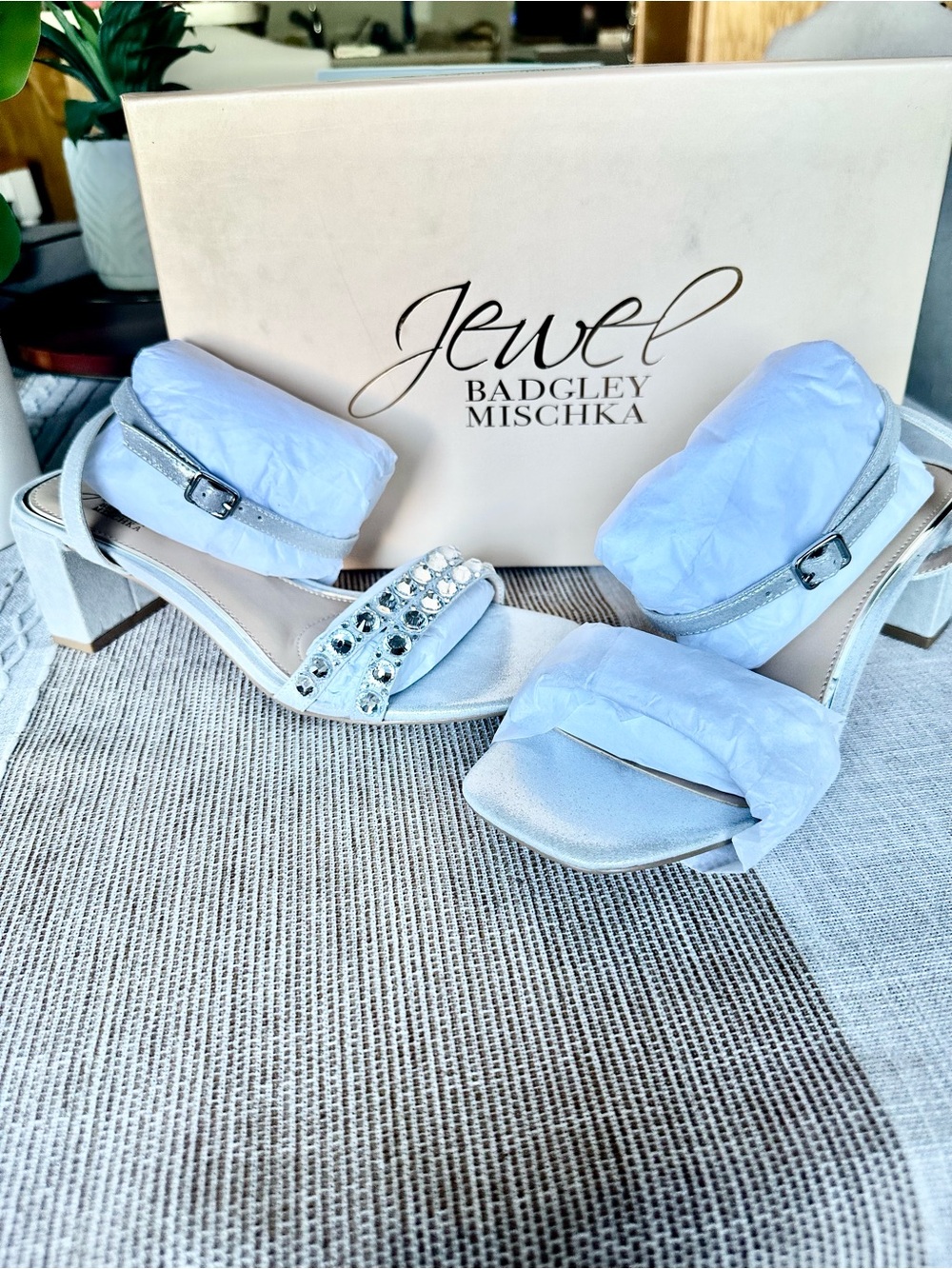Jewel Badgley Mischka Silver Crystal Strap Block Heel Sandals